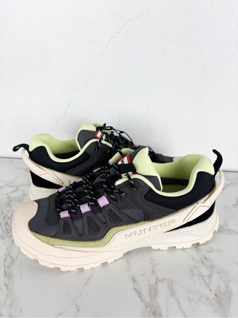 NWT Hunter Nicia Lace-up Casual Waterproof Sneakers Sz 9 - Picture 3 of 13